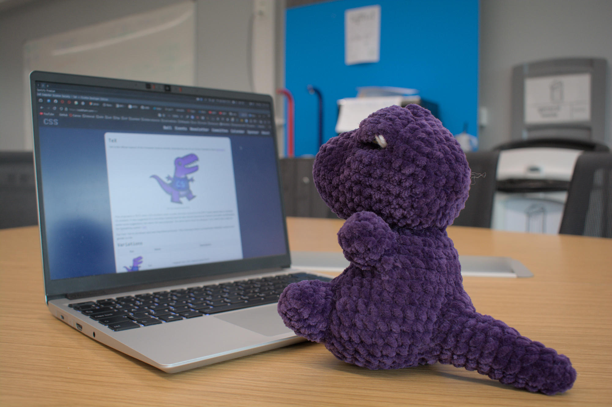 TeX reading about themself